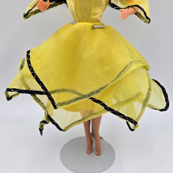 Vintage Barbie Doll Marie Osmond Superstar Starlight Night Yellow Dress 1977 982 - Picture 3 of 12